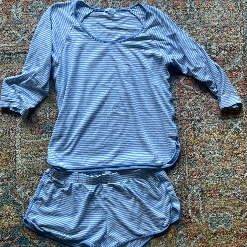 LAKE pajama set
